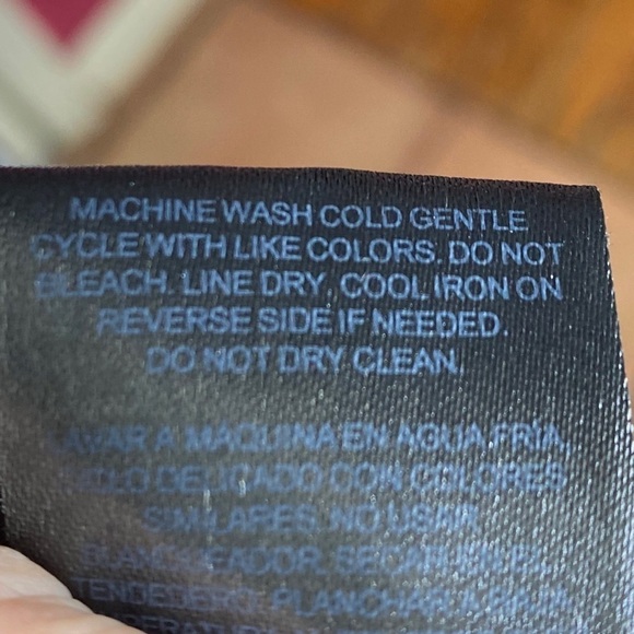 Khardashian Collection Woman’s Zebra Blouse Size L - Picture 7 of 8